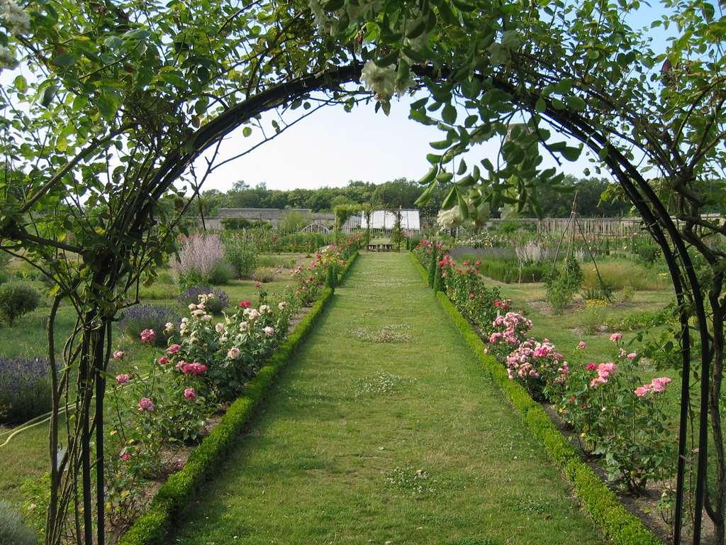 Chateau De La Bourdaisiere Монлюис-сюр-Лоар Екстериор снимка