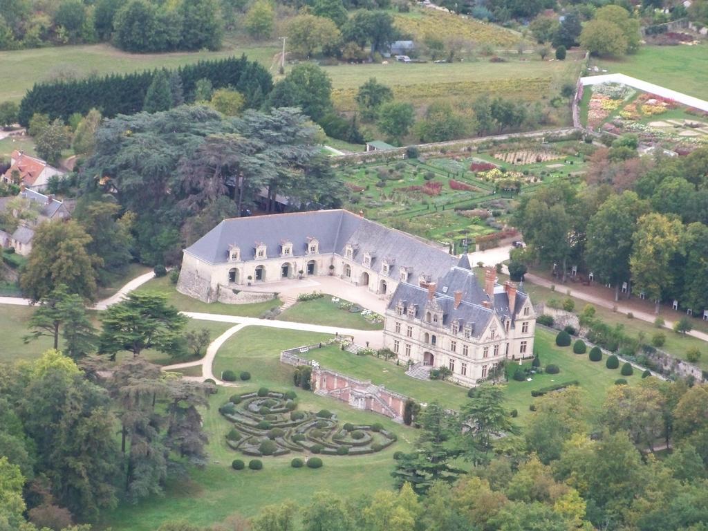 Chateau De La Bourdaisiere Монлюис-сюр-Лоар Екстериор снимка